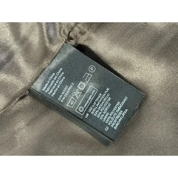 DIVIDED by H&M Lined Fur Vest Boho,Discreet Pockets Hook & Clasp- Sz 4 (M) - Picture 6 of 8